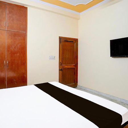 Hotel O Nd Home Cottage Ghaziabad Eksteriør billede