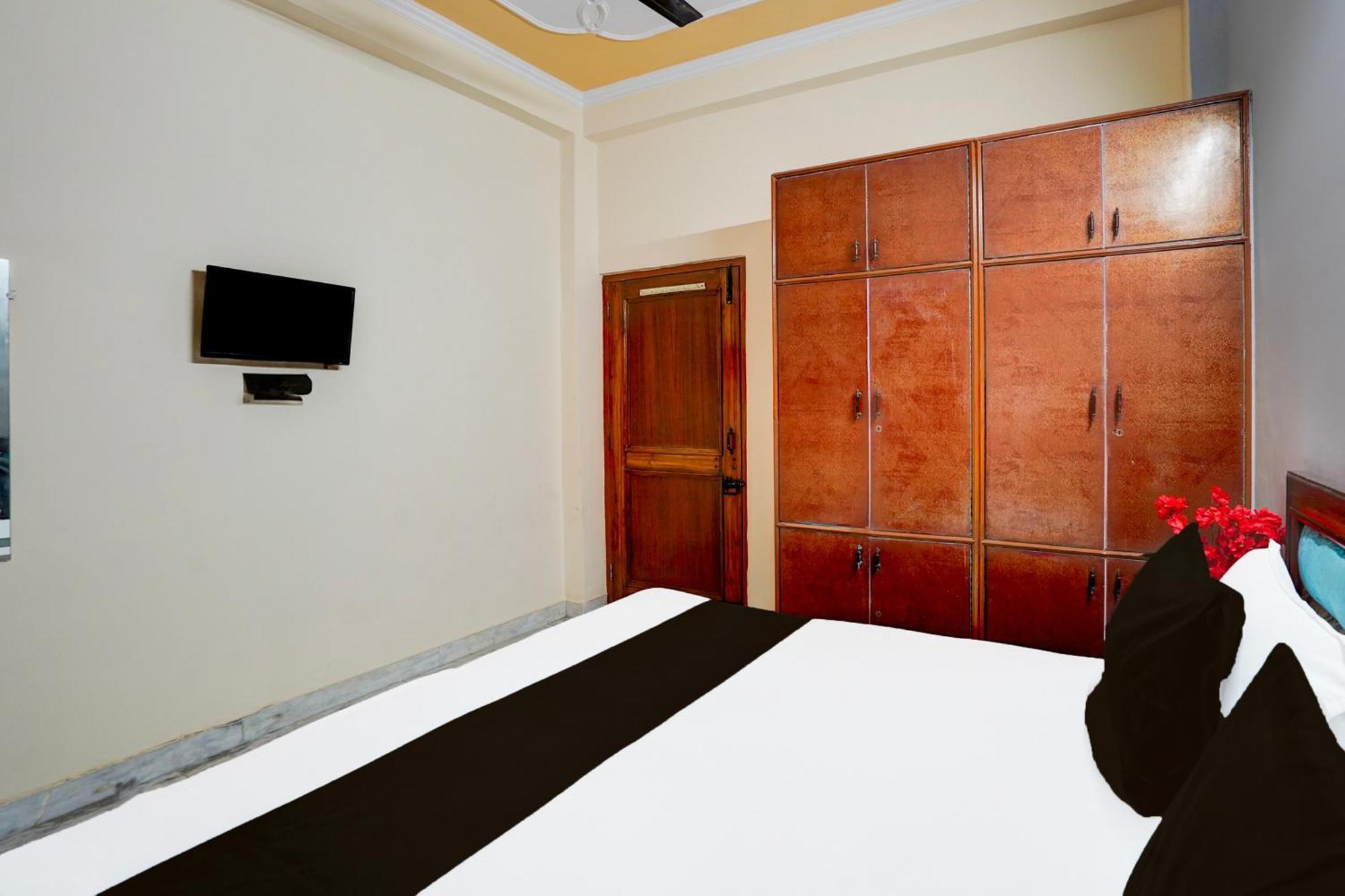 Hotel O Nd Home Cottage Ghaziabad Eksteriør billede